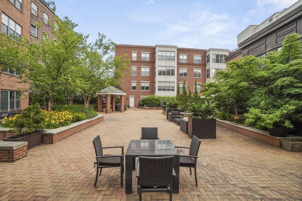 35 Fay St, South End