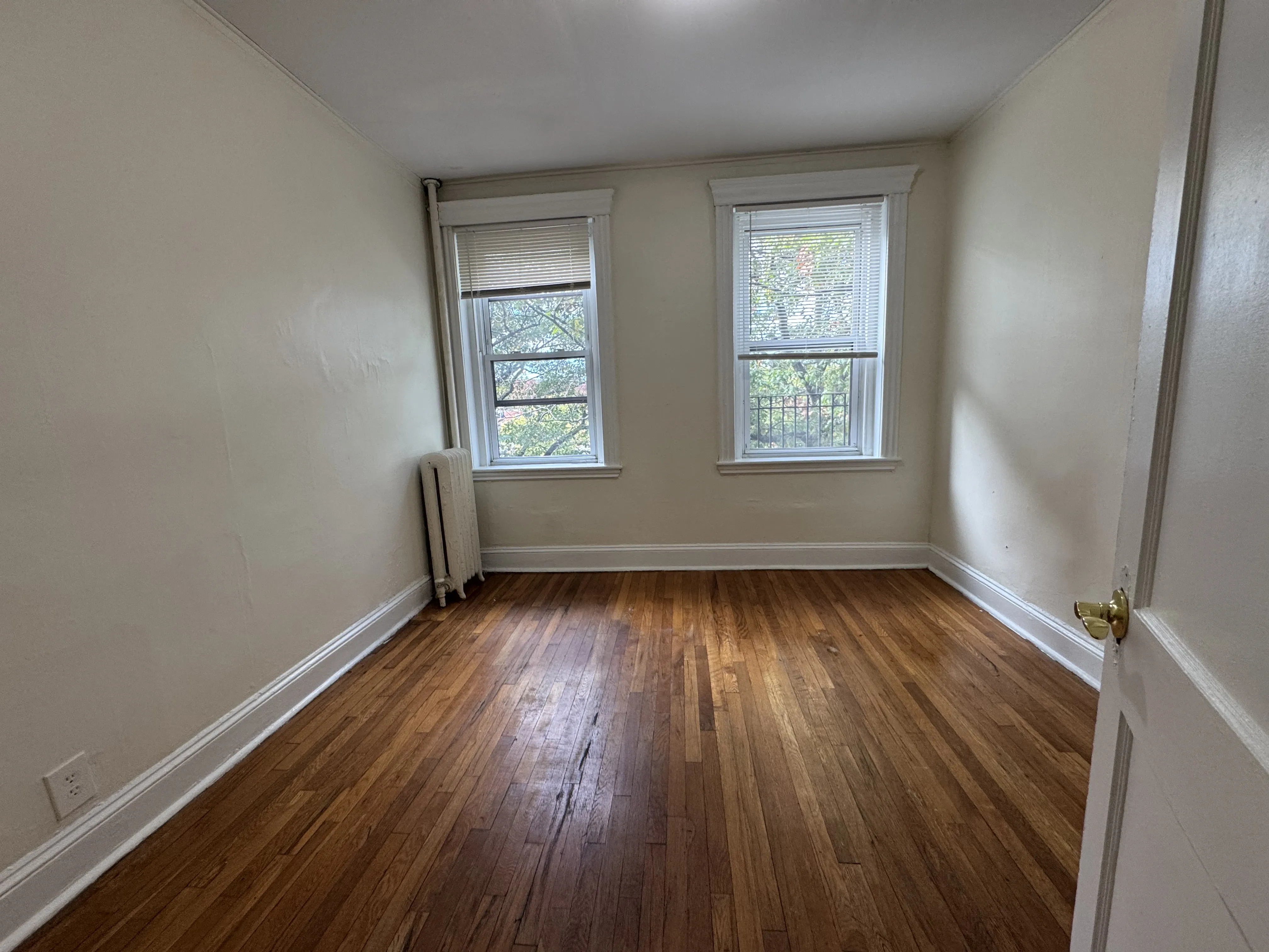 364 Riverway, Mission Hill