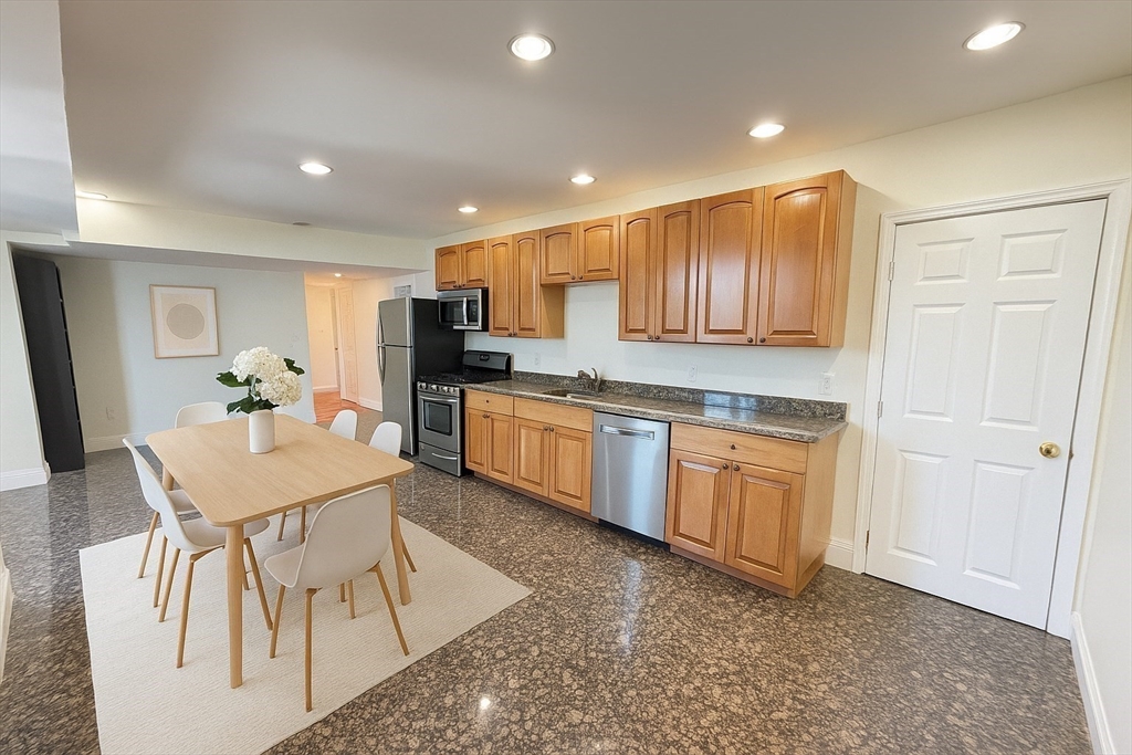 23 Forest St ,, Medford