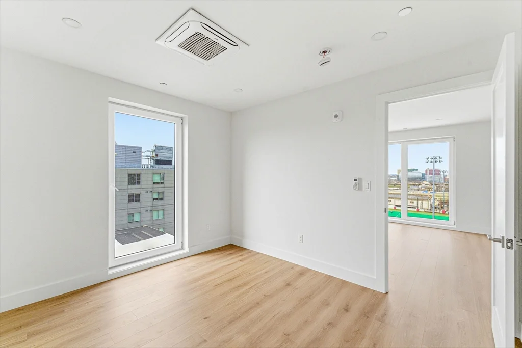 1035 Commonwealth Ave, Allston