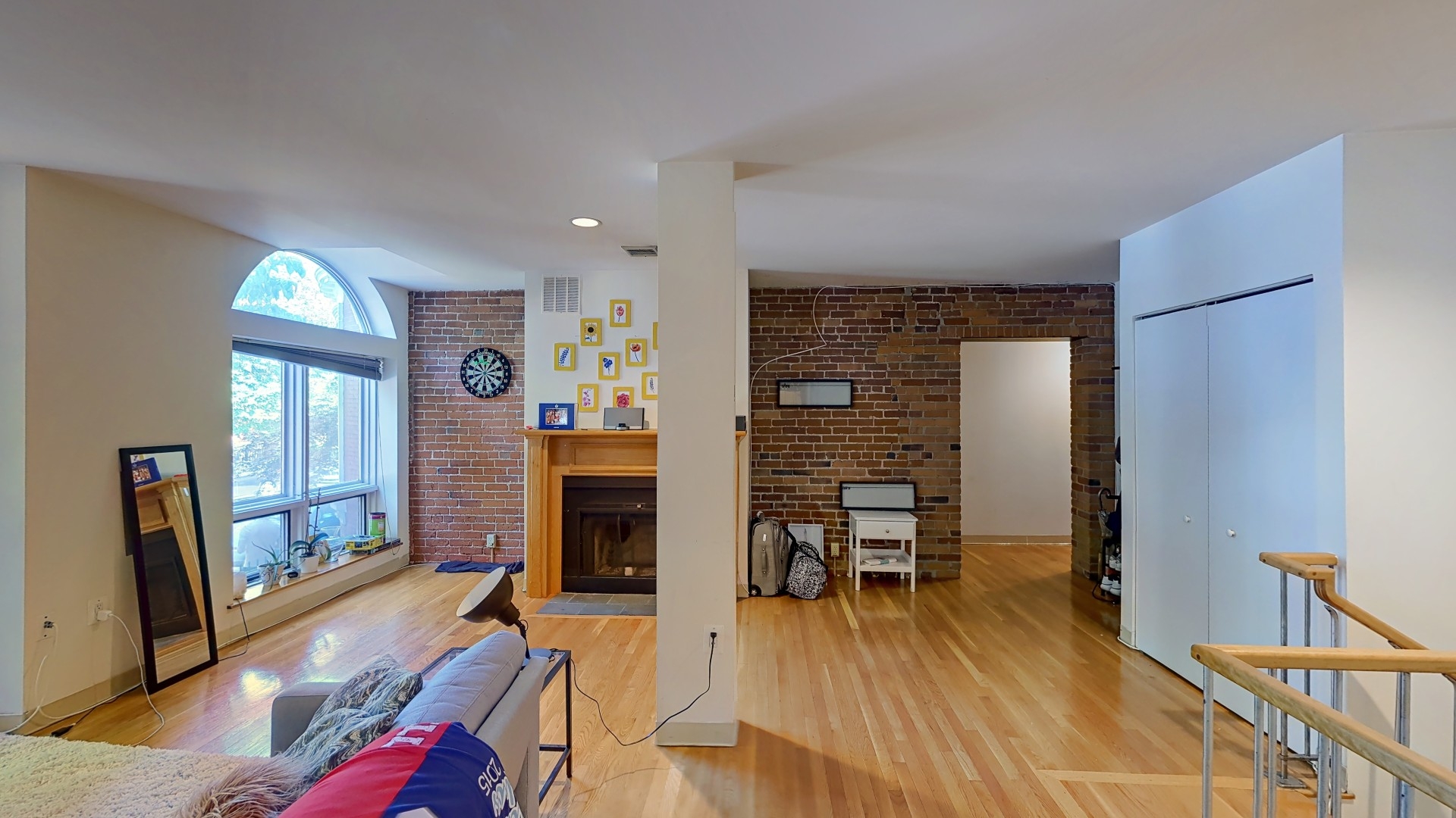 3 bed, 2 bath apartment for rent at 84 Gainsborough St Unit 103W, Fenway — photo 2 of 18