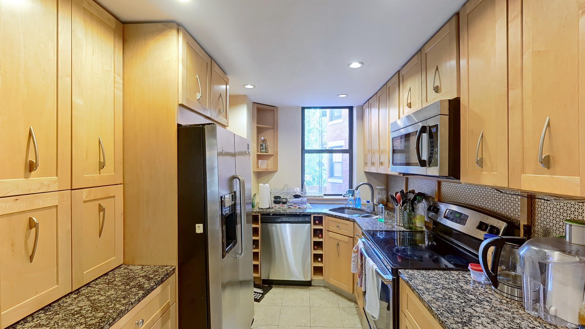 3 bed, 2 bath apartment for rent at 84 Gainsborough St Unit 103W, Fenway — photo 5 of 18