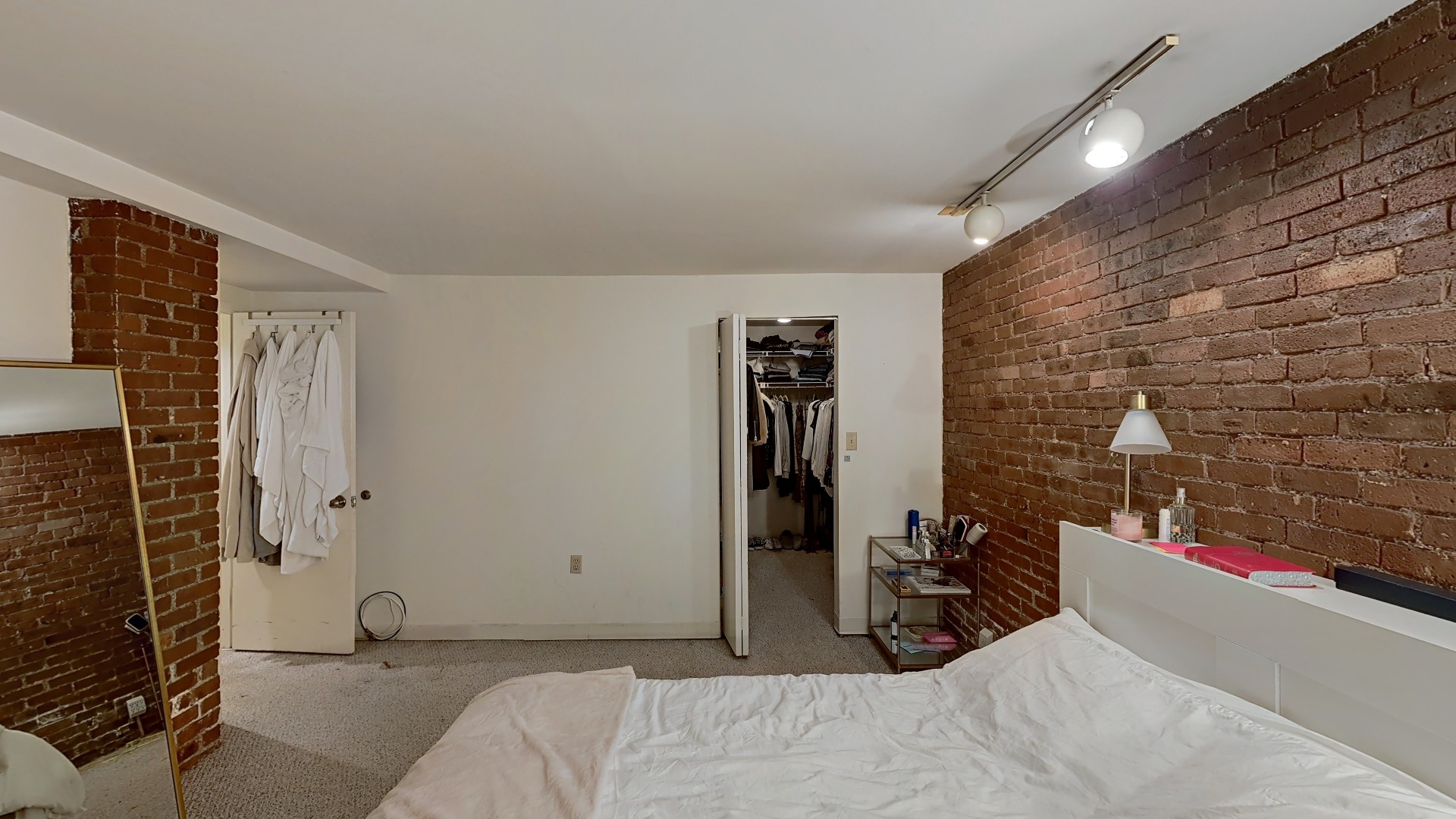 3 bed, 2 bath apartment for rent at 84 Gainsborough St Unit 103W, Fenway — photo 17 of 18