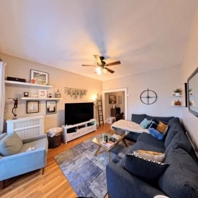 35 Mount Hood Rd, Brighton