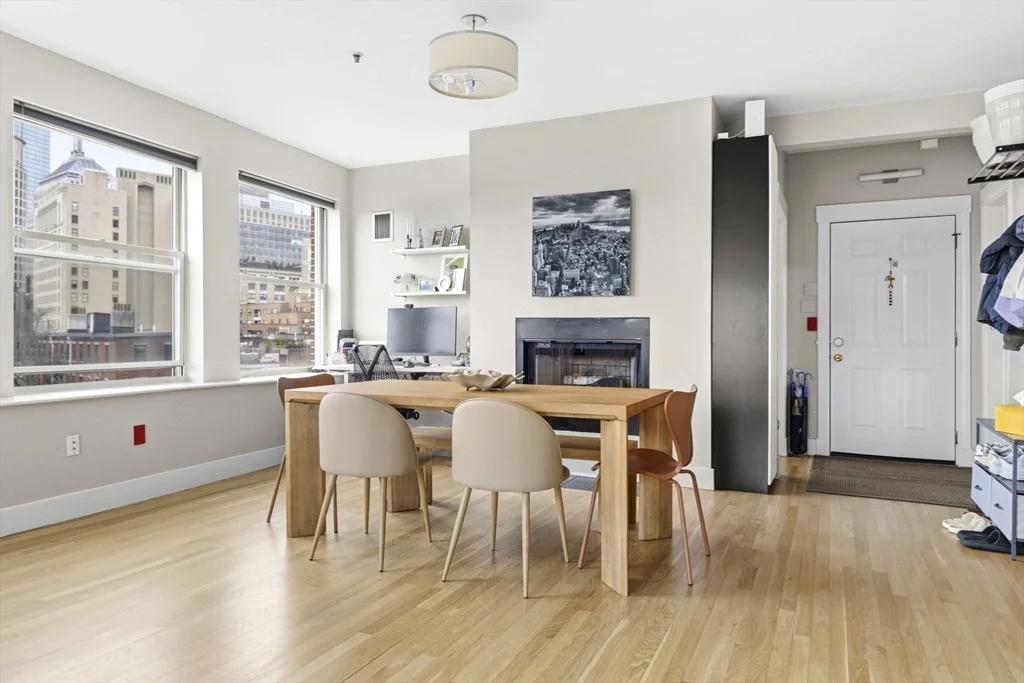 96 Broadway, Back Bay
