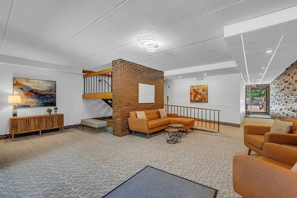 146 Marble St, Stoneham
