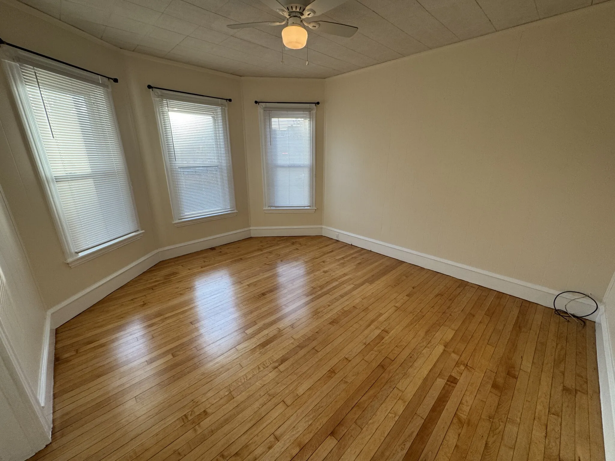 377 Highland Ave, Powder House Square