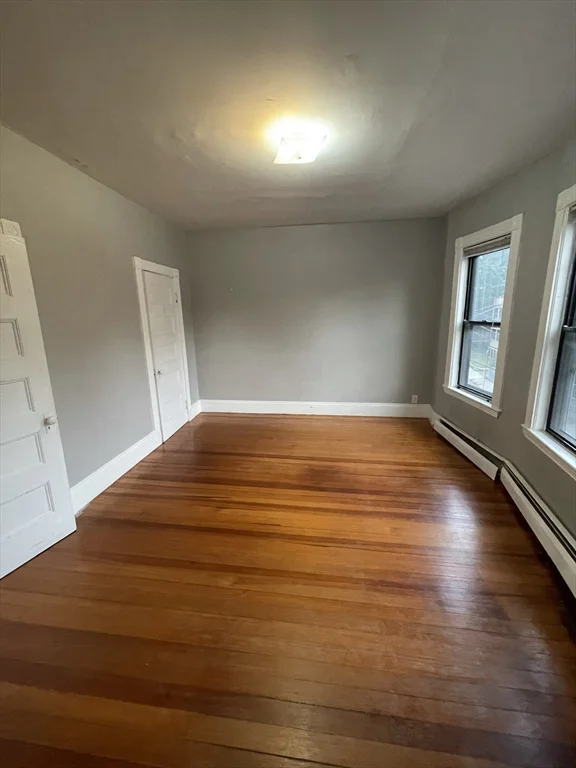 165 Chestnut Ave, Jamaica Plain