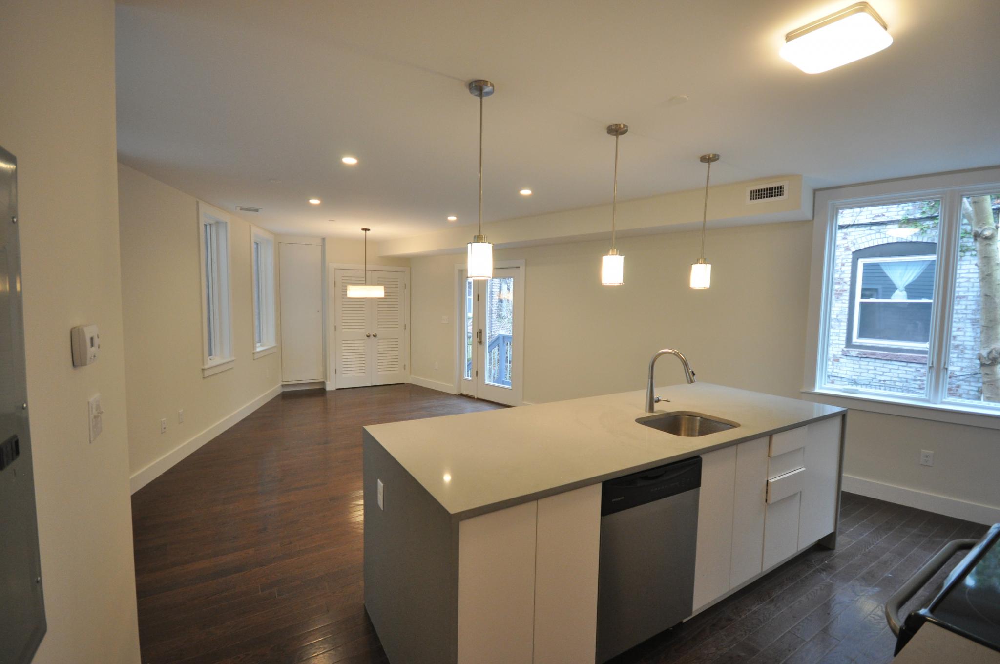 4 bed, 2.5 bath apartment for rent at 20 Sussex St Unit 20, Roxbury — photo 14 of 31
