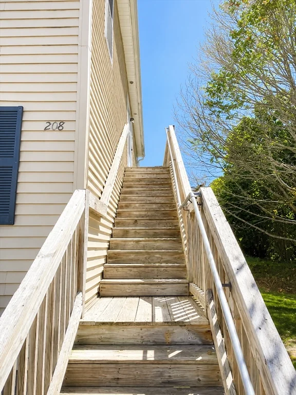 1717 Ocean St, Marshfield