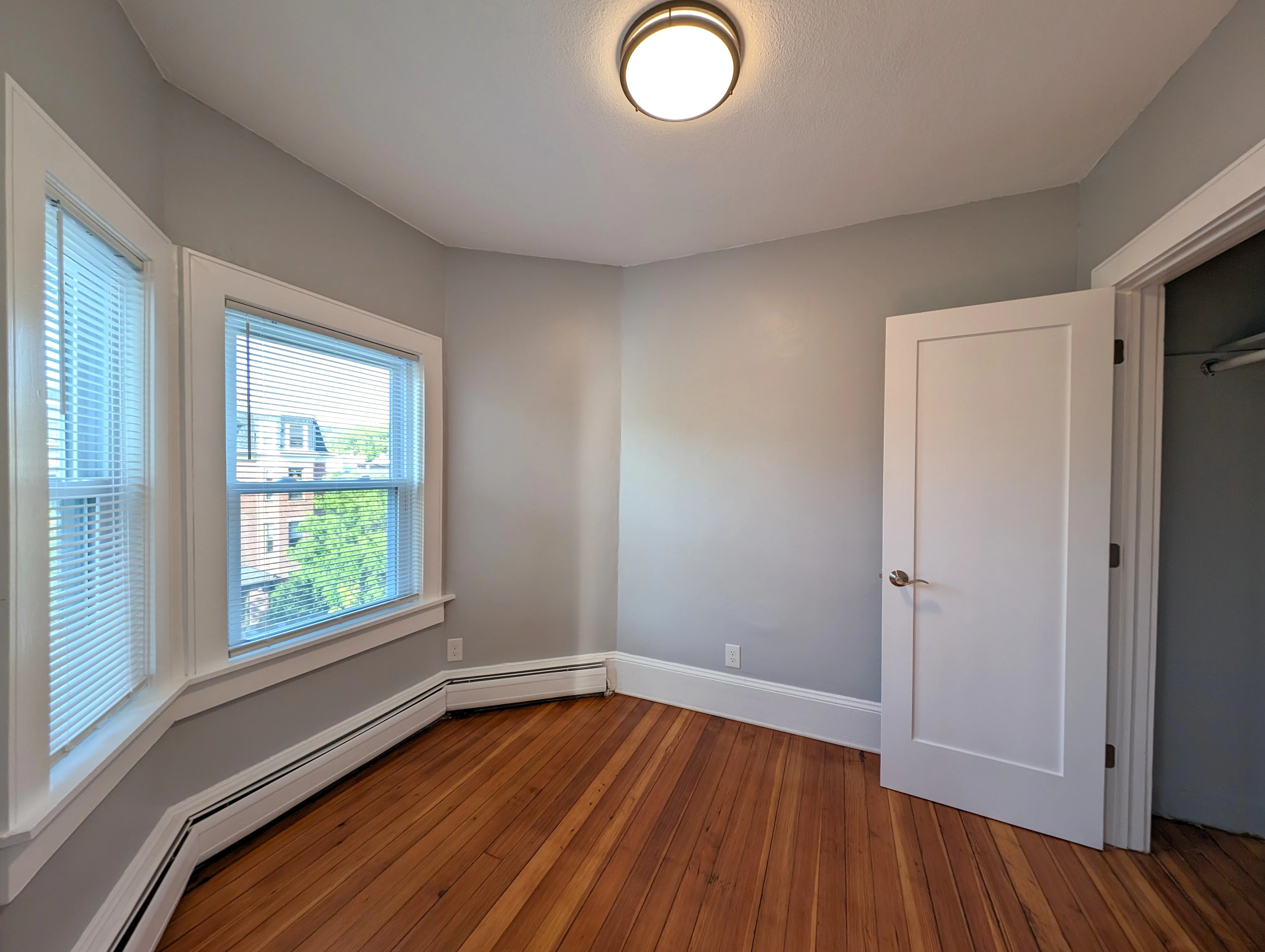 356 Somerville Ave, Prospect Hill