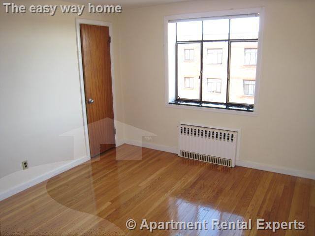 2 bed, 1 bath apartment for rent at 276 Massachusetts Ave Unit 402, Arlington — photo 3 of 6