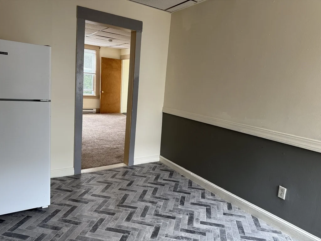 125 High St, North Attleboro