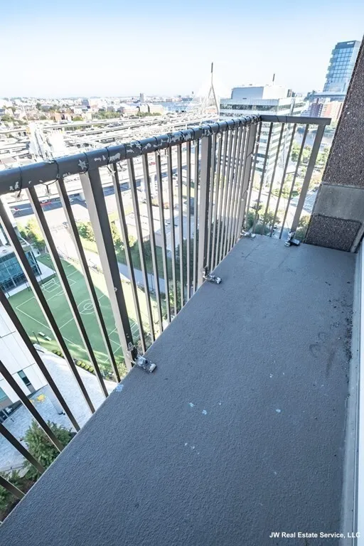 10 Museum Way, East Cambridge