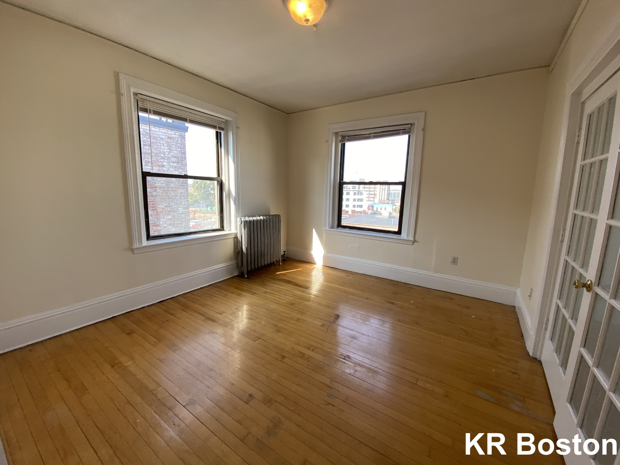 2 bed, 1 bath apartment for rent at 435 Cambridge St Unit 6., Allston — photo 2 of 4