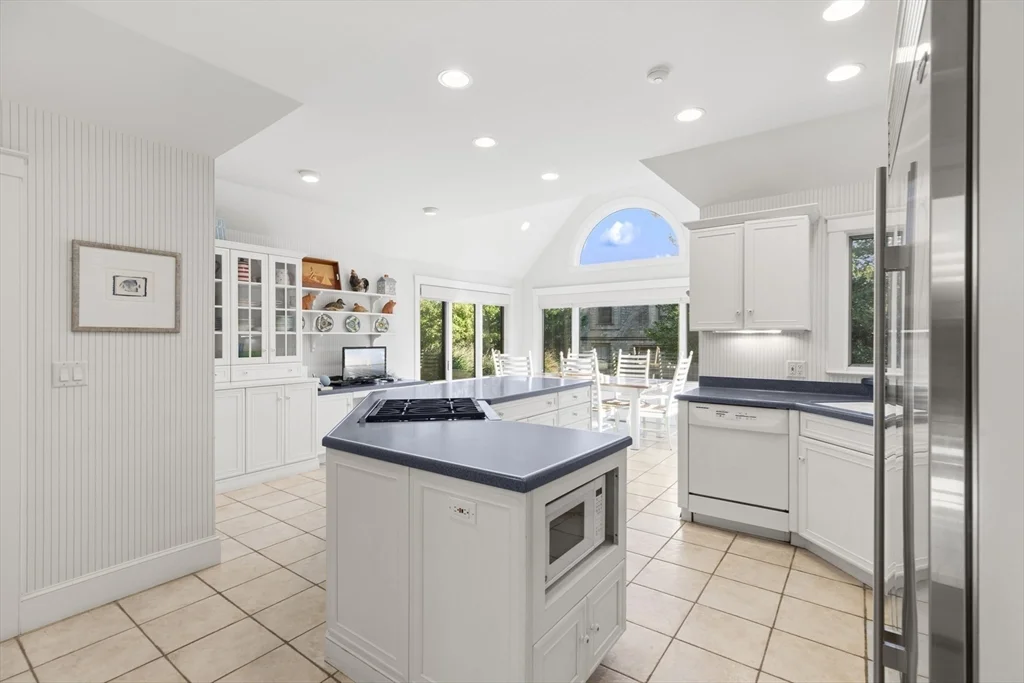 4 Maxey Pond Rd, Nantucket