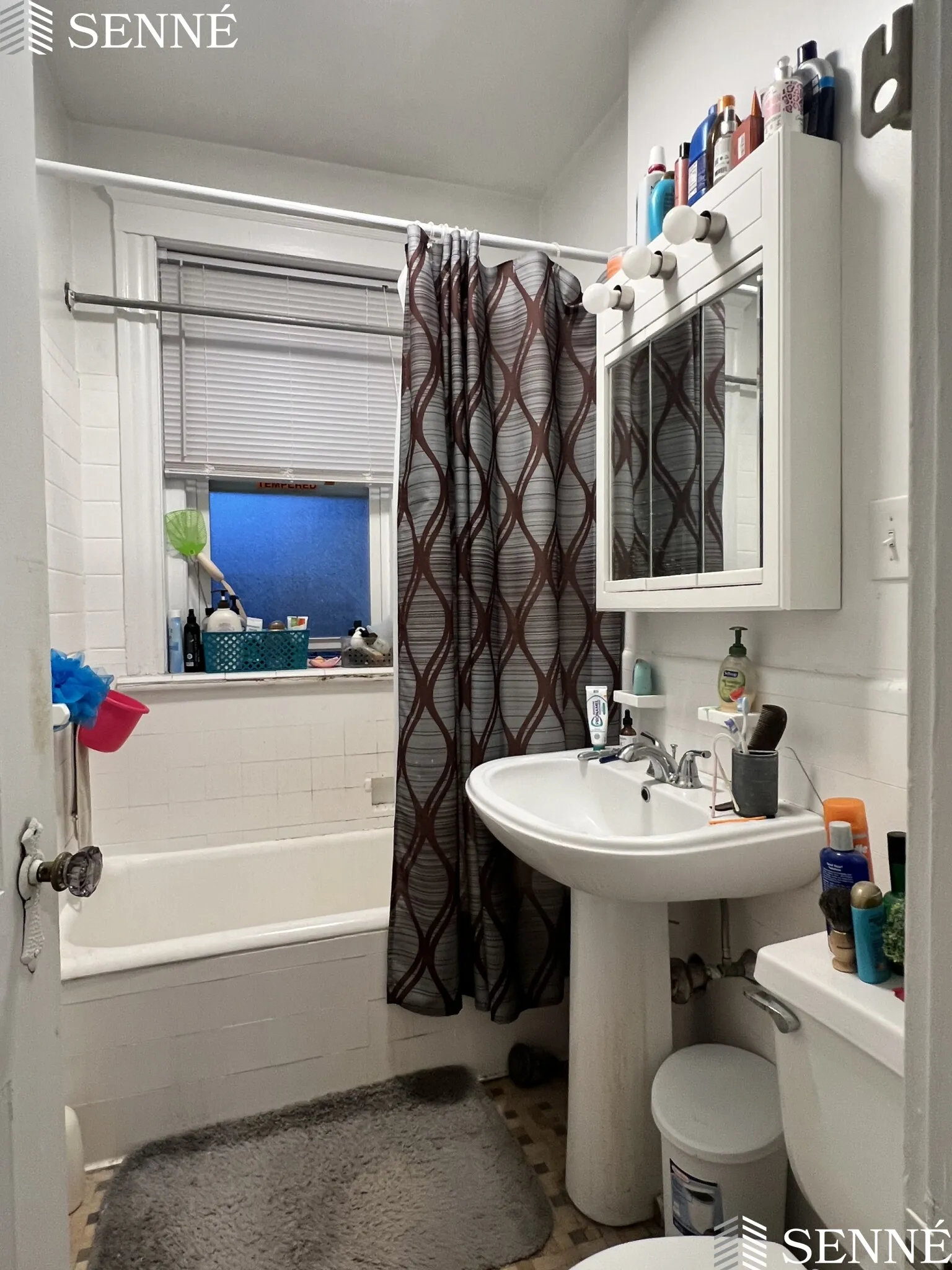 30 Langdon St, Neighborhood Nine