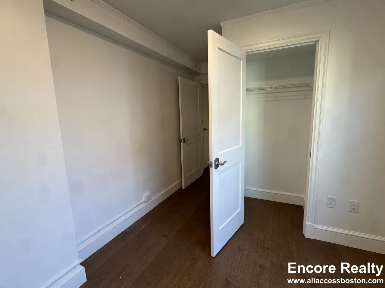 1200 Massachusetts Ave, Riverside