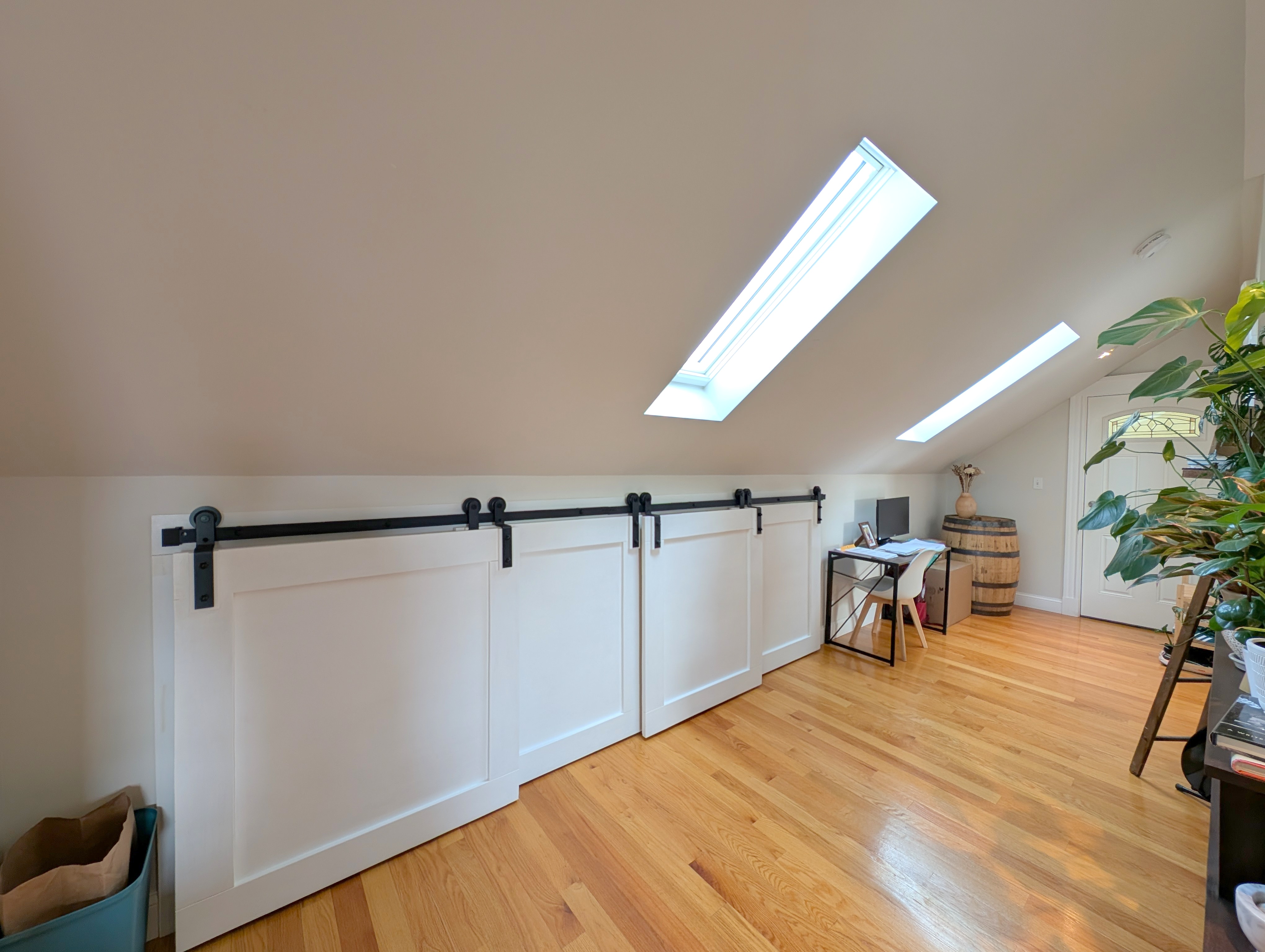 472 Main St, Medford