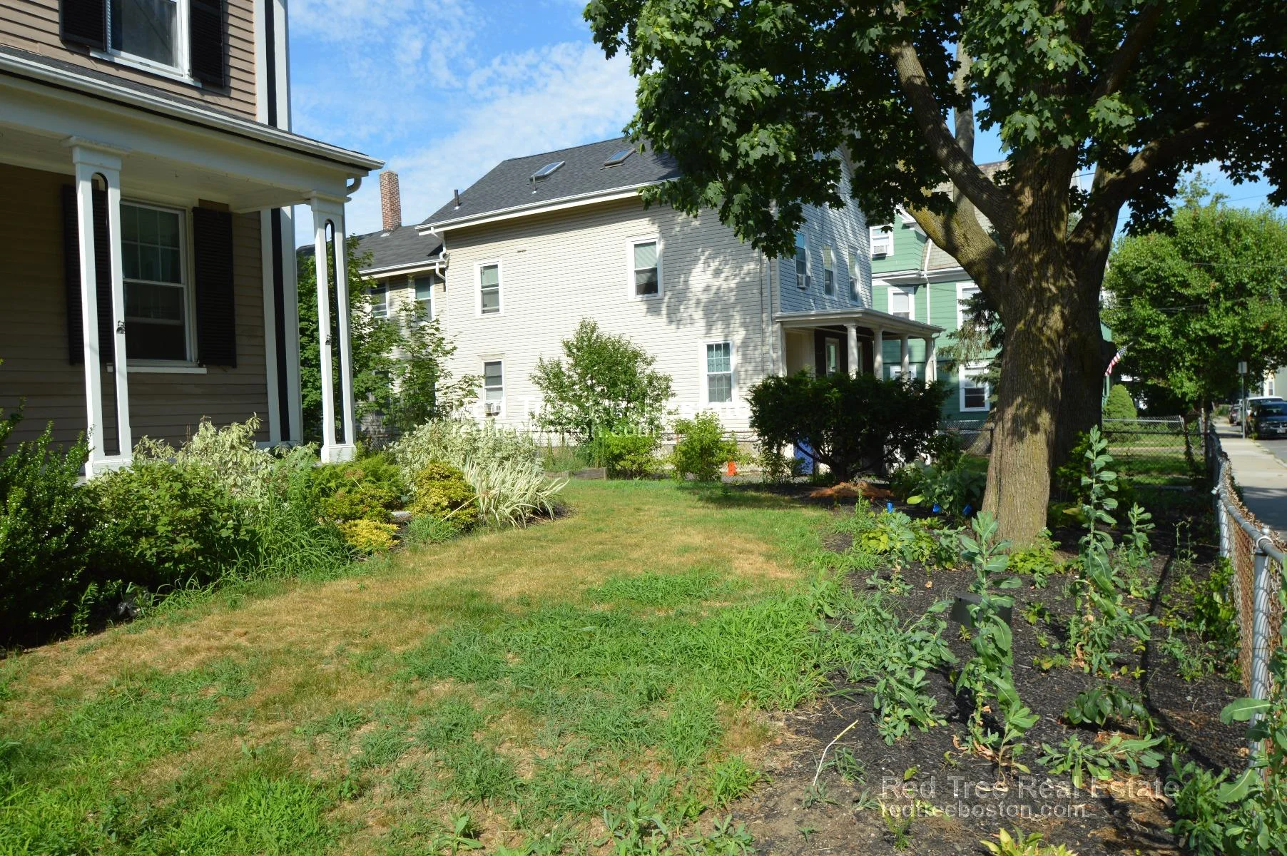 21 Holton St, Allston