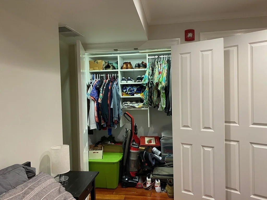 92 Pleasant St, Dorchester