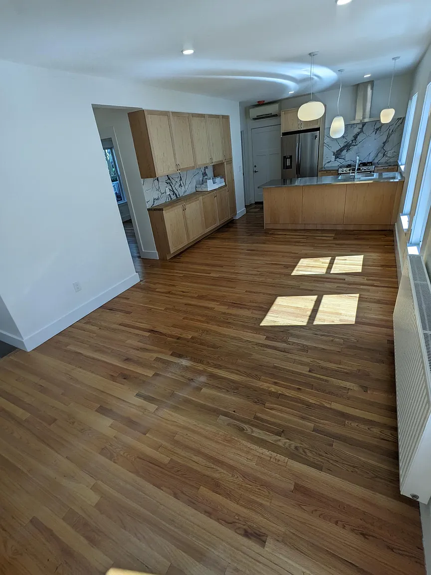 14 Myrtle Ave, Mid-Cambridge