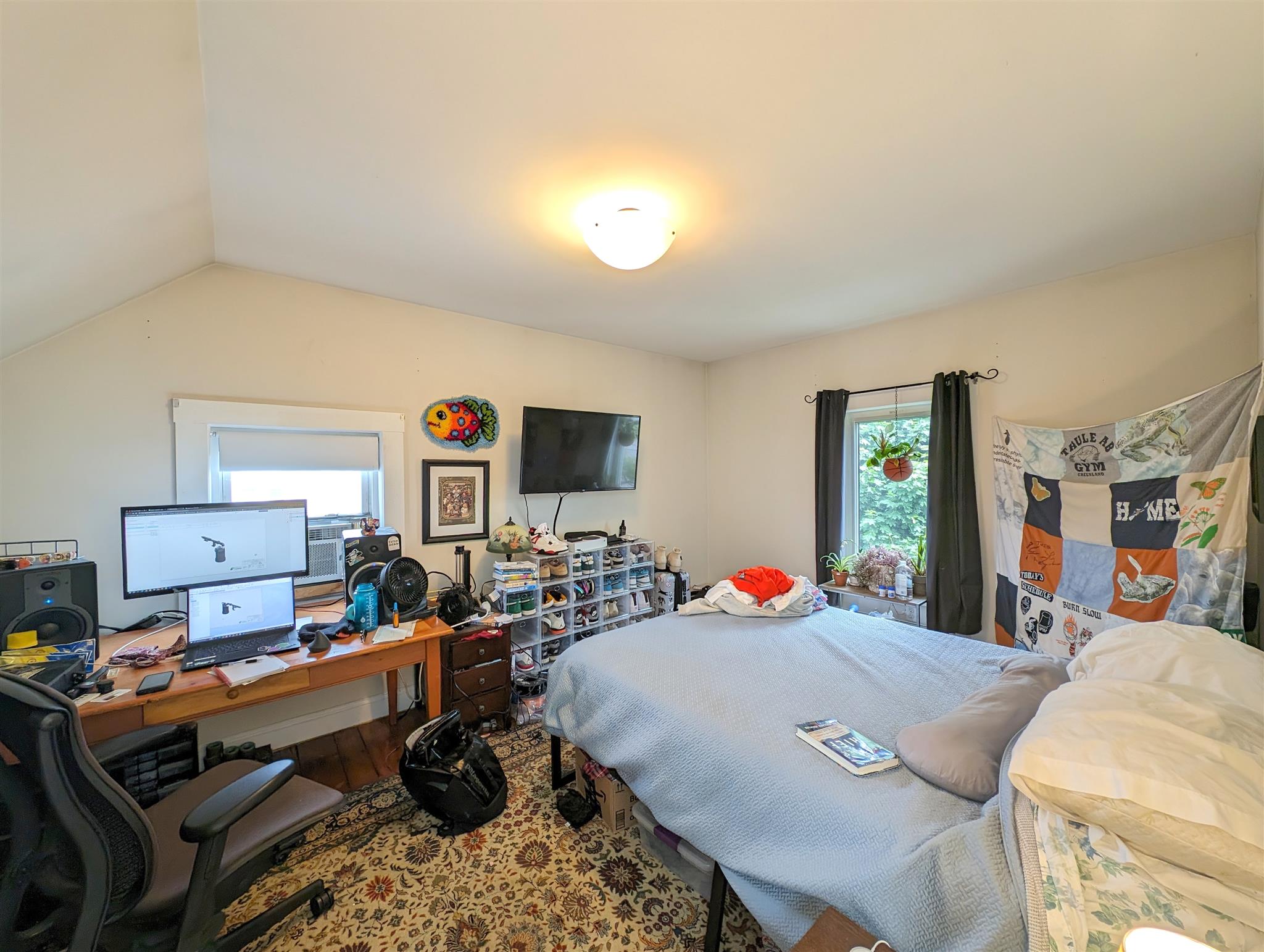 65 Medford St, South Medford