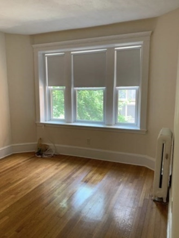 38 Kilsyth, Brookline