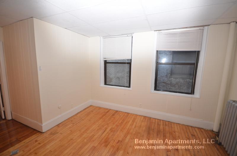 2 bed, 1 bath apartment for rent at 437 Cambridge St Unit A21, Allston — photo 4 of 8