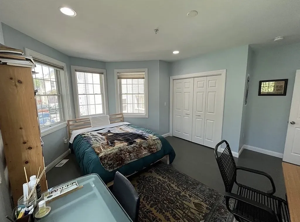 20R Cross St, East Somerville