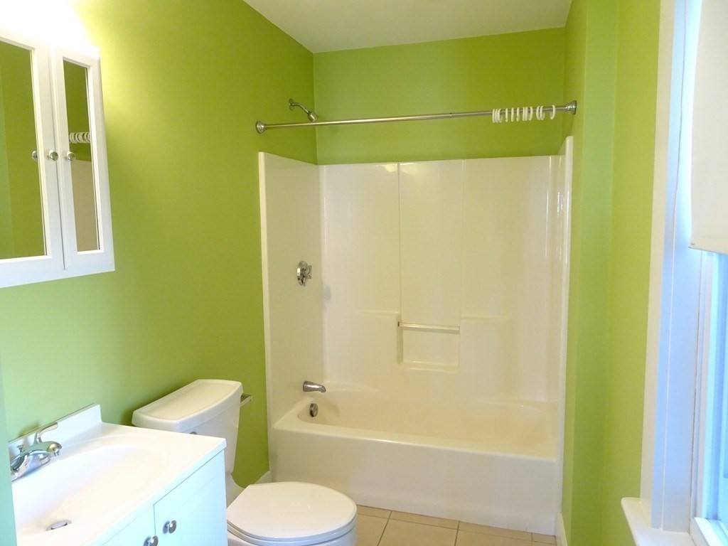 136 Bolton St, Marlborough