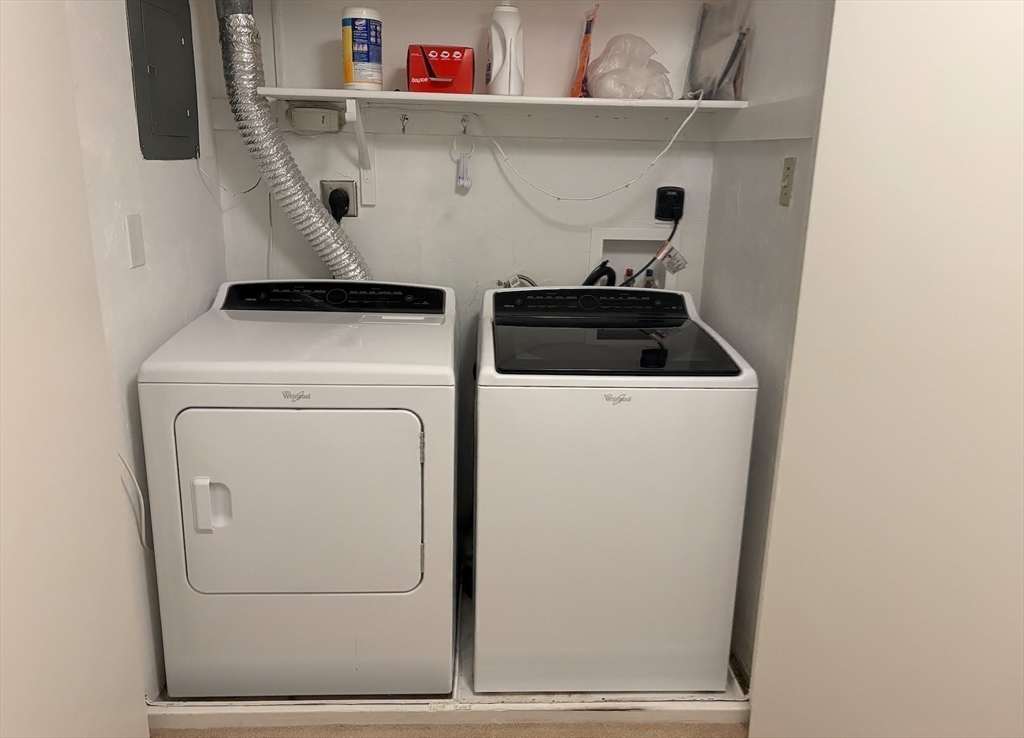 72 Ethyl Way, Stoughton