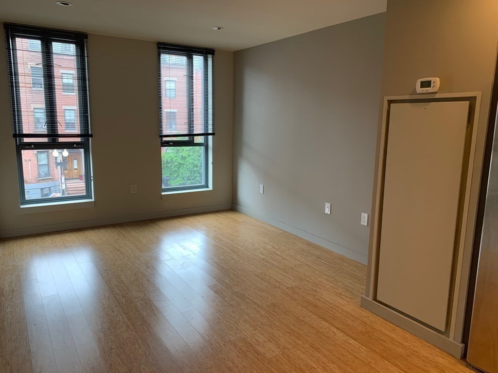 691 Massachusetts Ave, South End