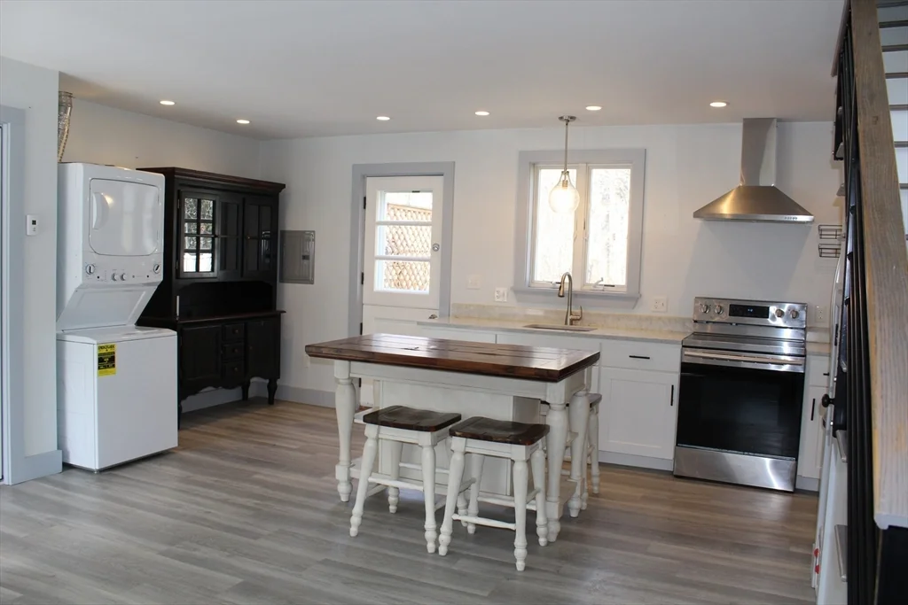 44 True Rd, Salisbury