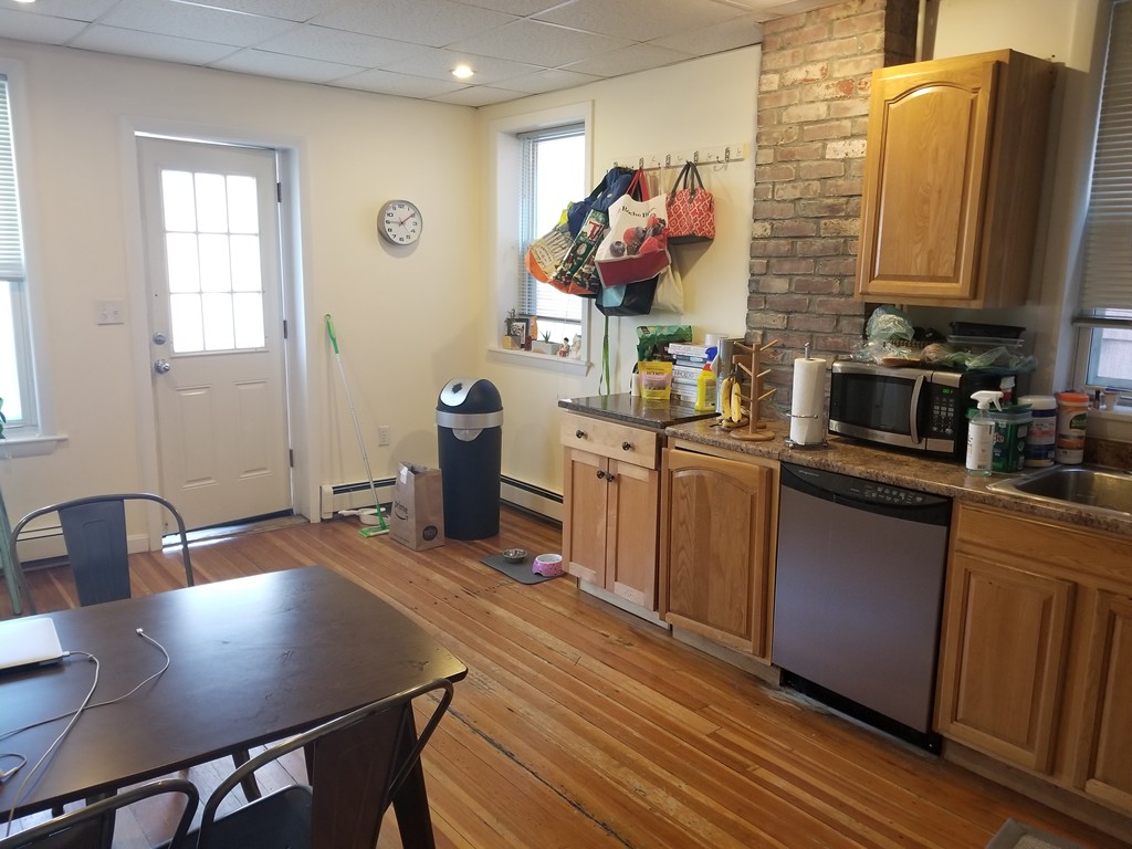 32 Frankfort, East Boston