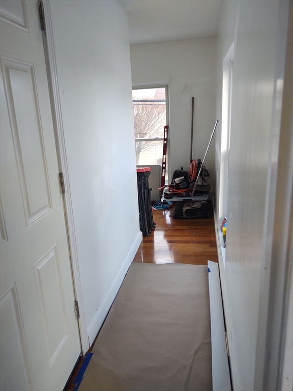 96 Pleasant St, Marlborough