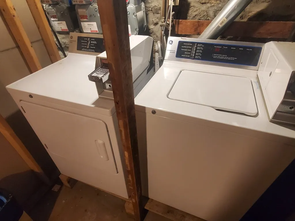 68 Nahant Ave, Dorchester