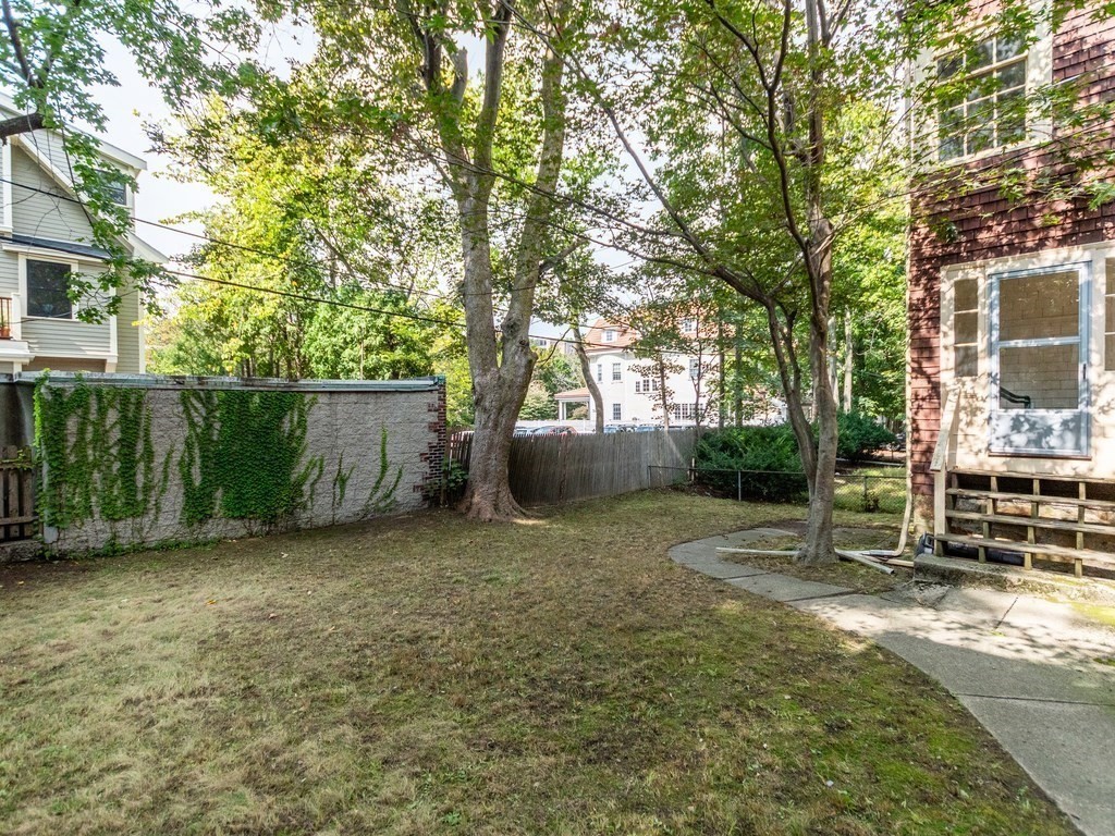 30 Stetson St, North Brookline