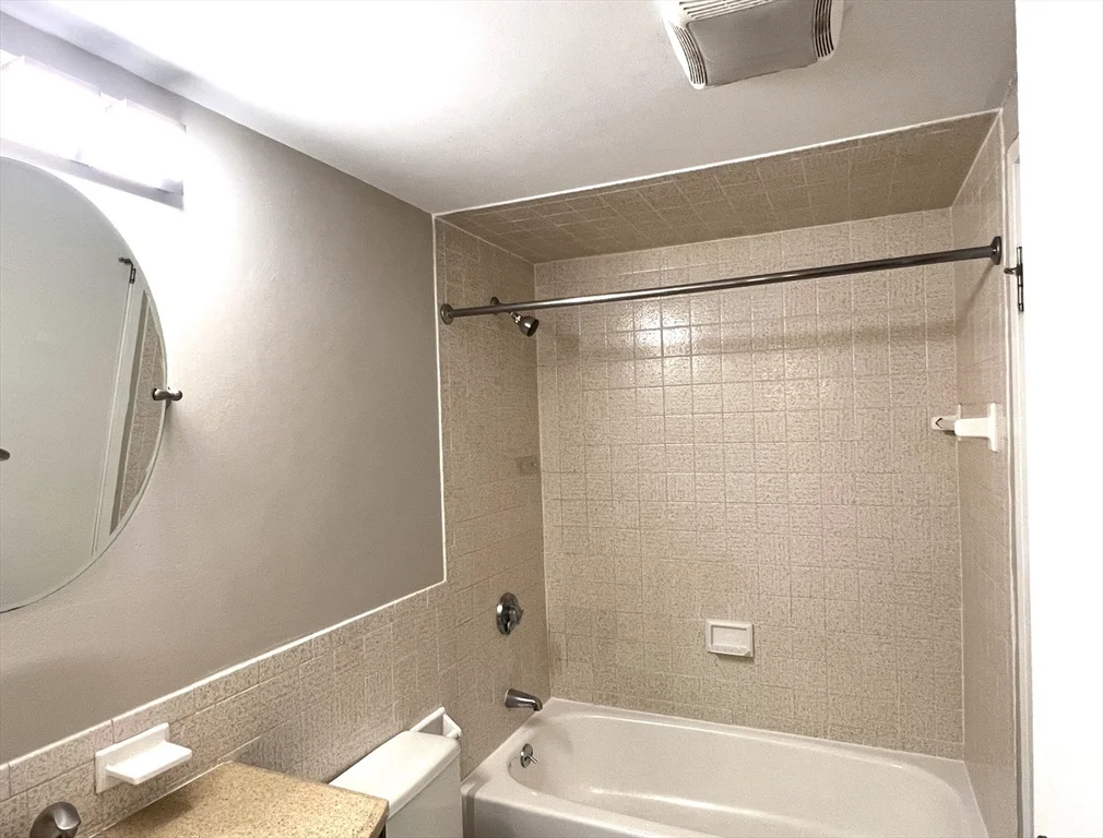 180 Green St, Melrose