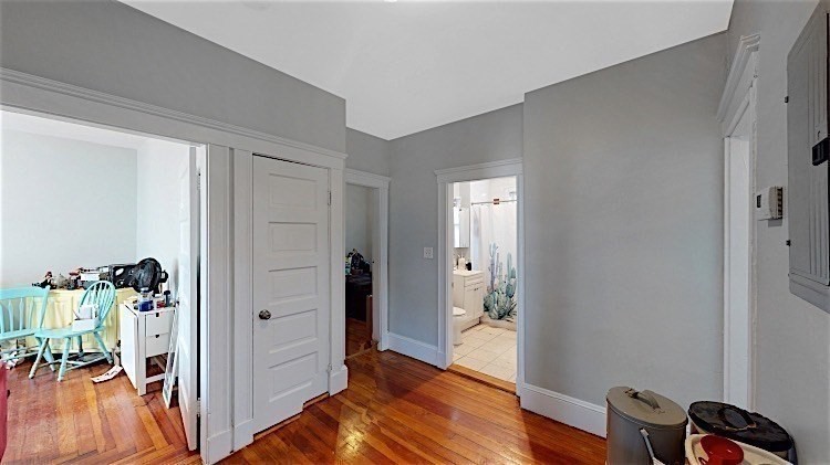 6 Hinckley St, Magoun Square