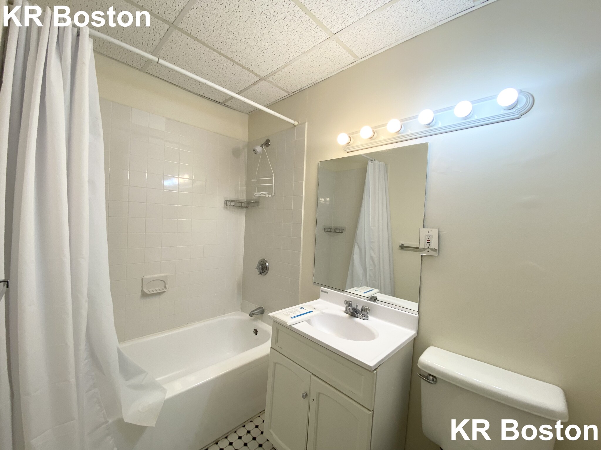 2 bed, 1 bath apartment for rent at 439 Cambridge St Unit 31, Allston — photo 4 of 8