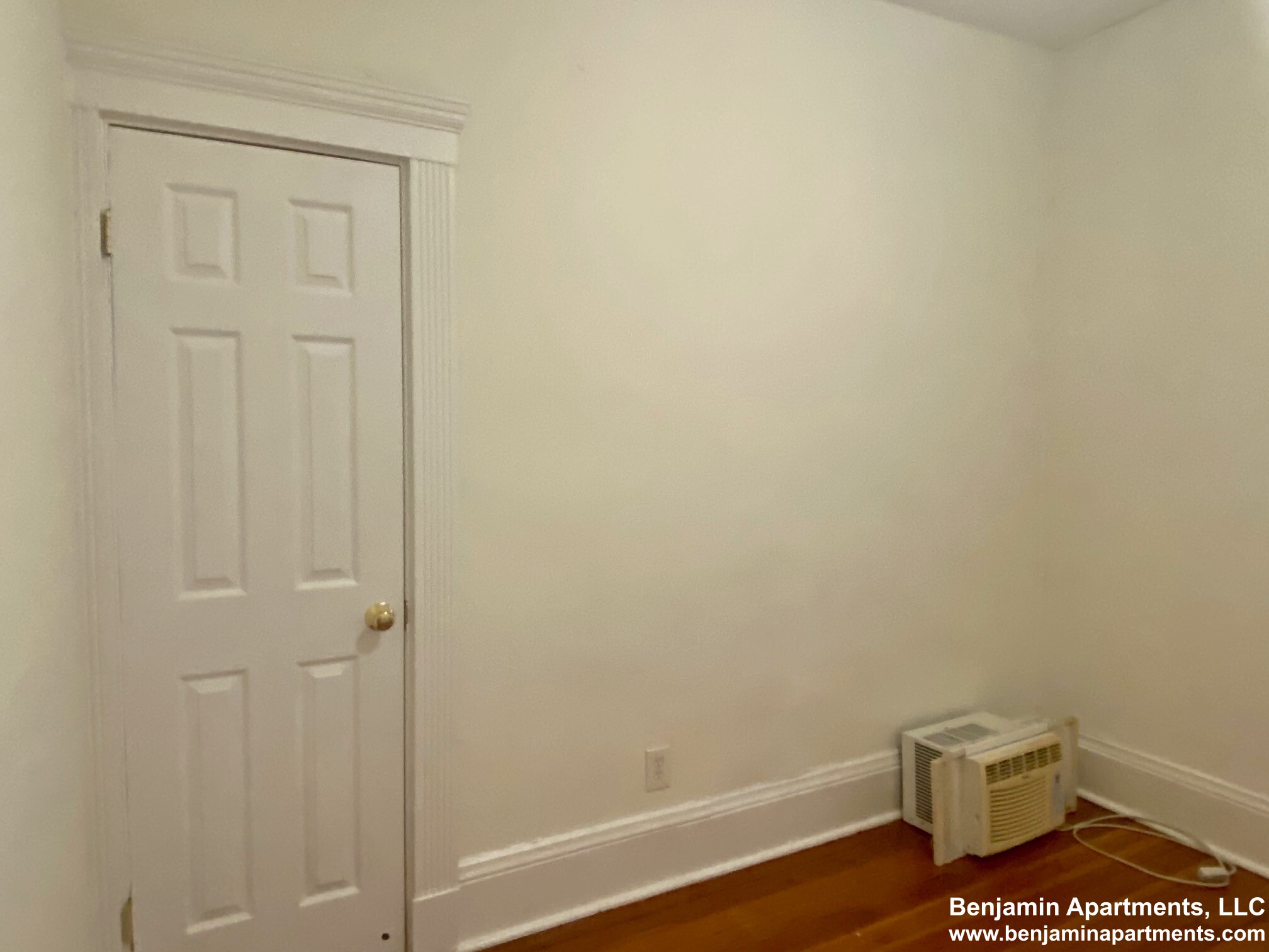 71 Brighton Ave, Allston