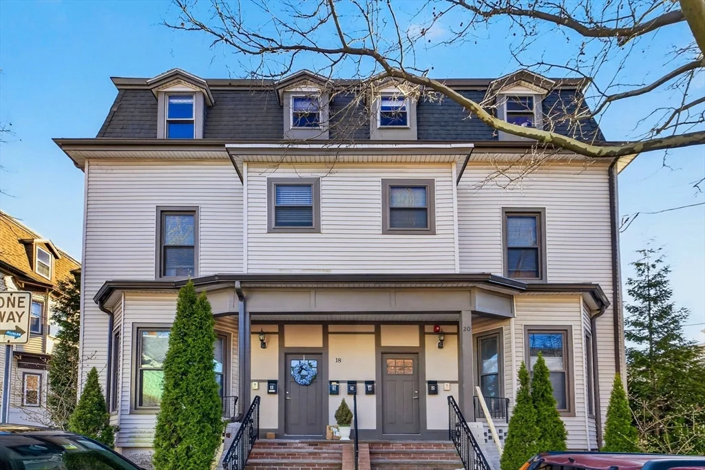 20 Arlington, East Somerville
