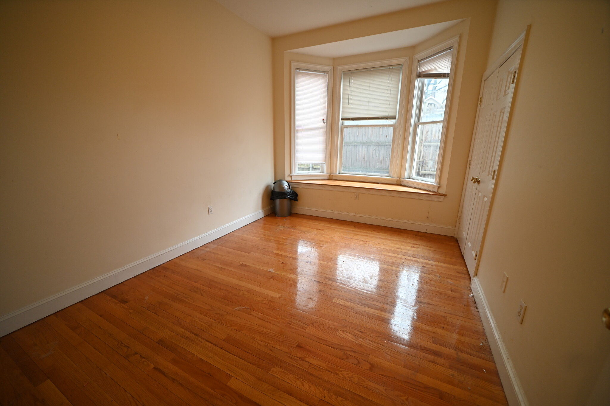 9 Gardner Ter, Allston