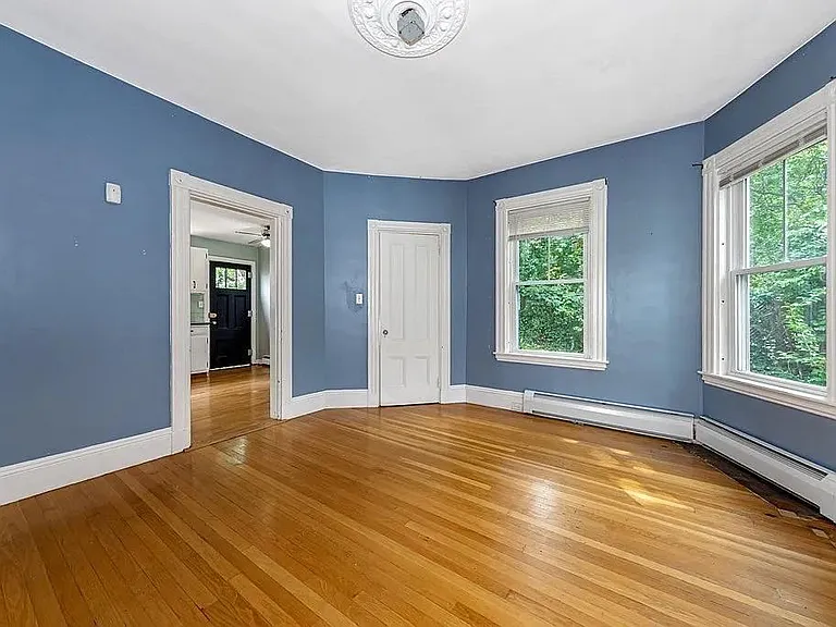 4 bed, 1.5 bath apartment for rent at 14 Eldora St Unit 14, Mission Hill — photo 6 of 17