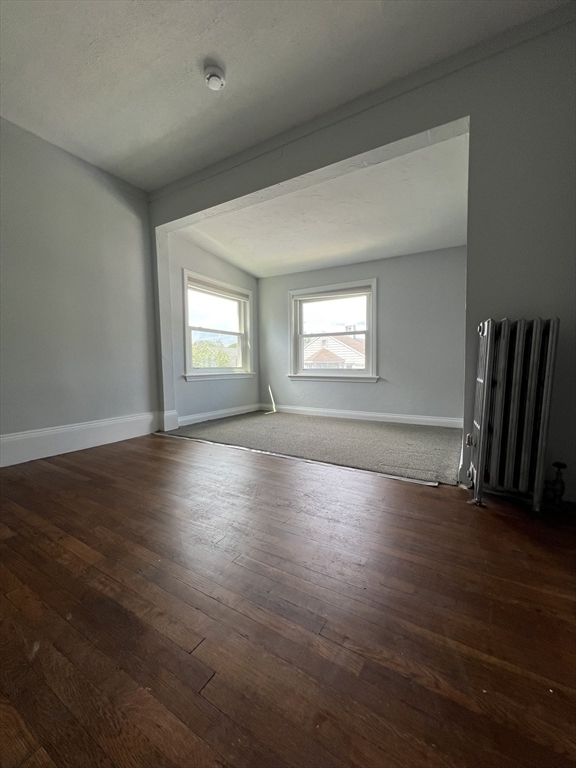 36 Thingvalla, Strawberry Hill