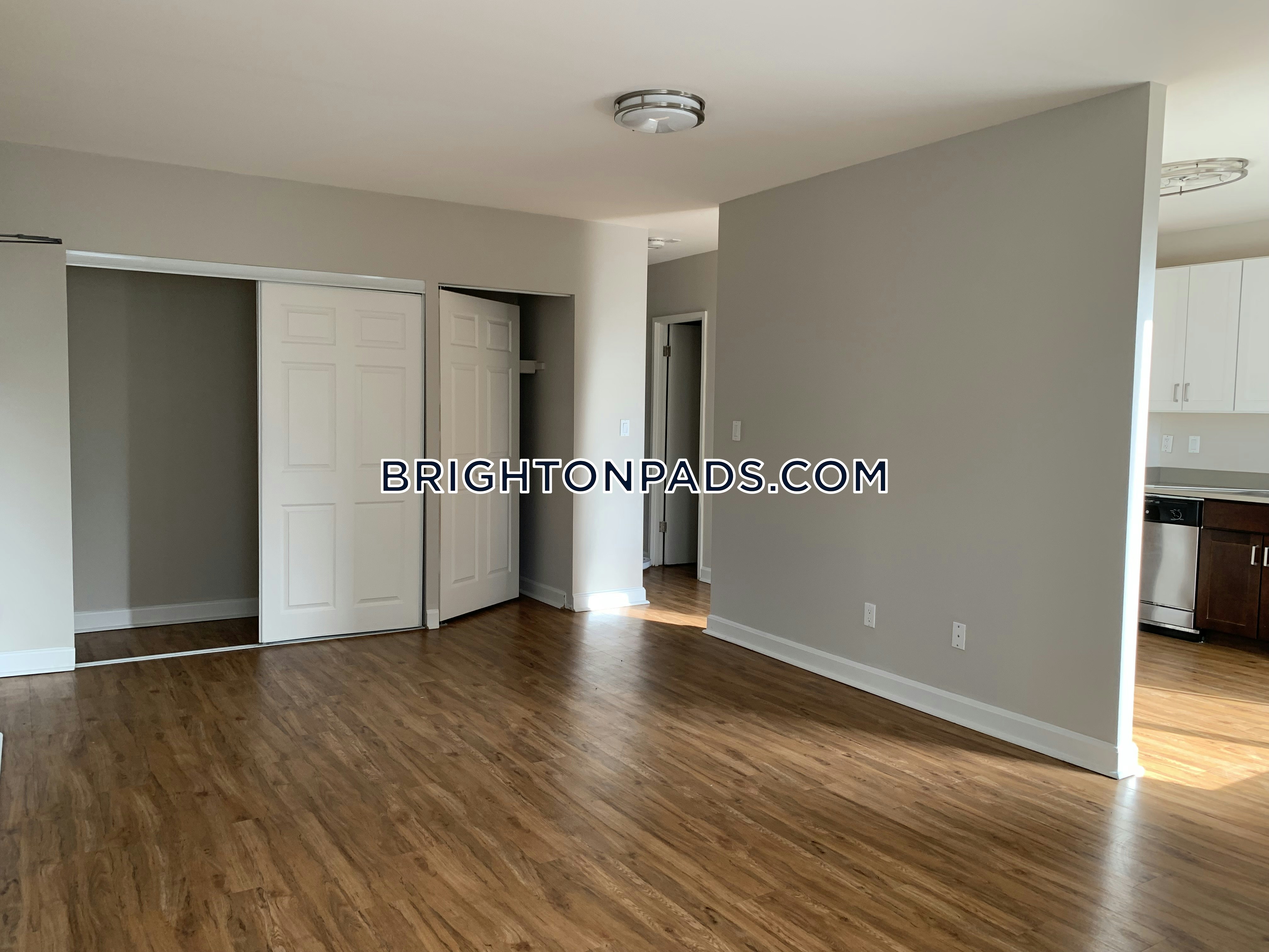 9 Bronsdon St, Lower Allston