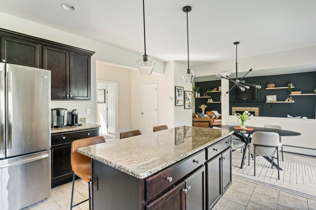 86 Pioneer Trail, Plymouth