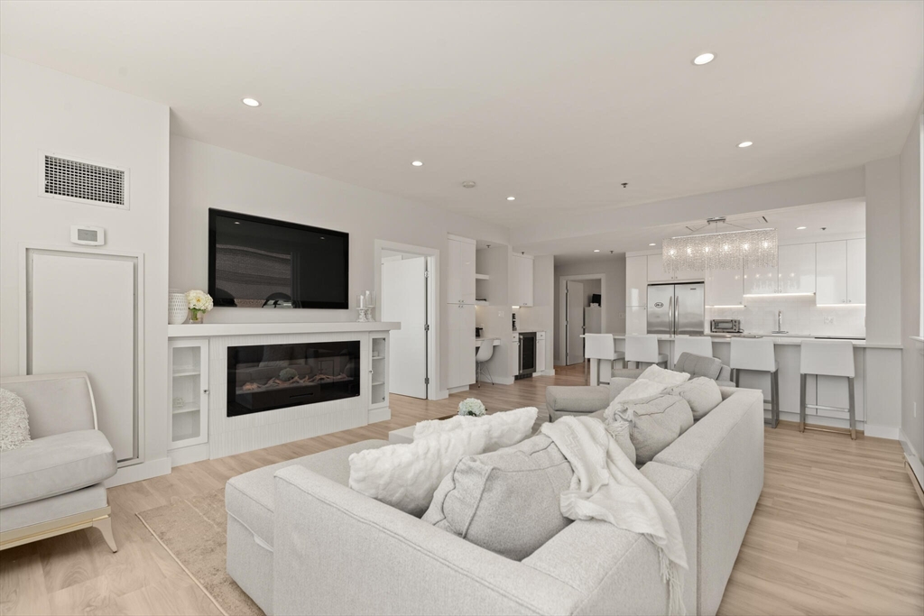 234 Causeway, North End