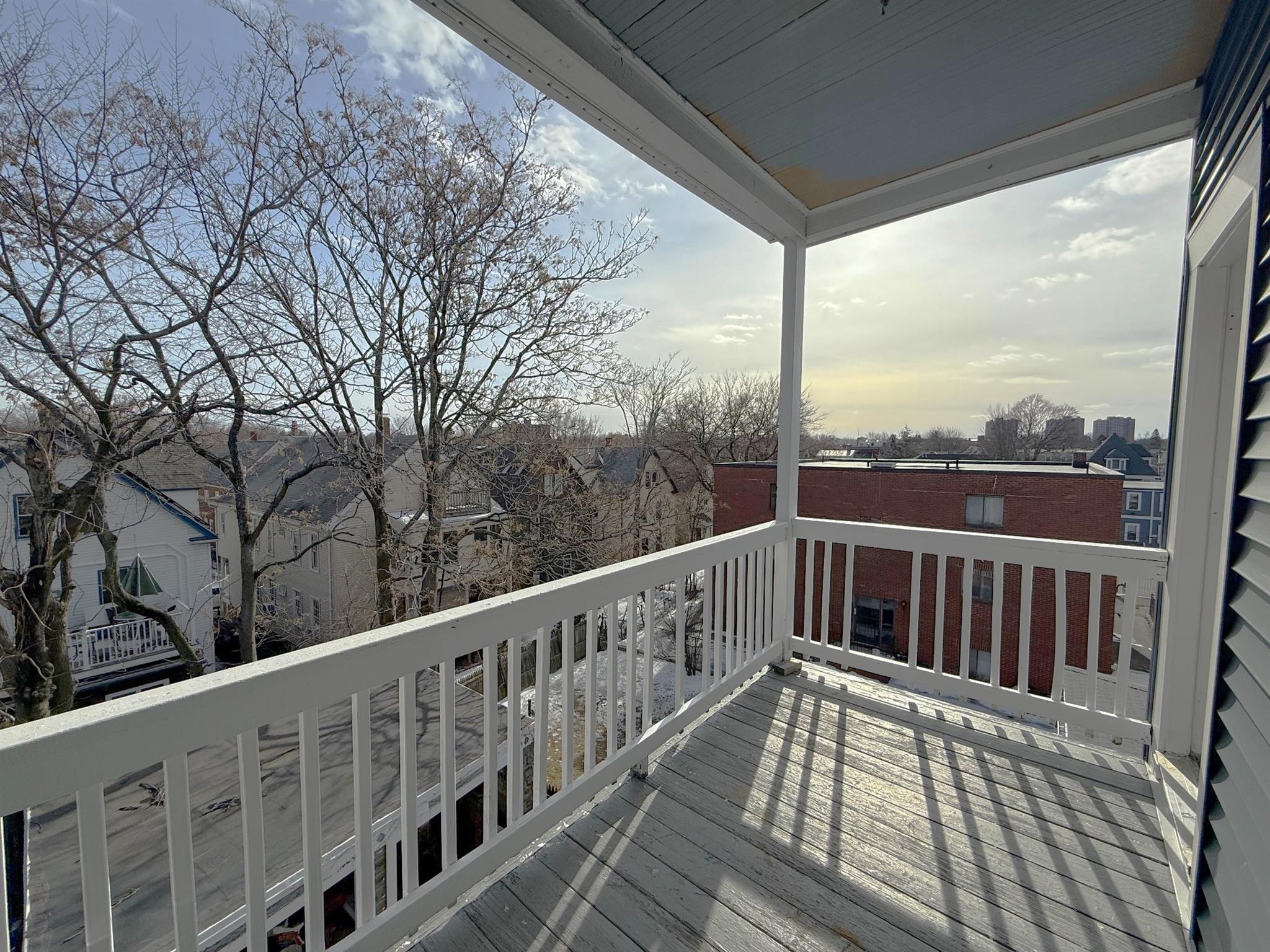 74 Newbury St, Teele Square